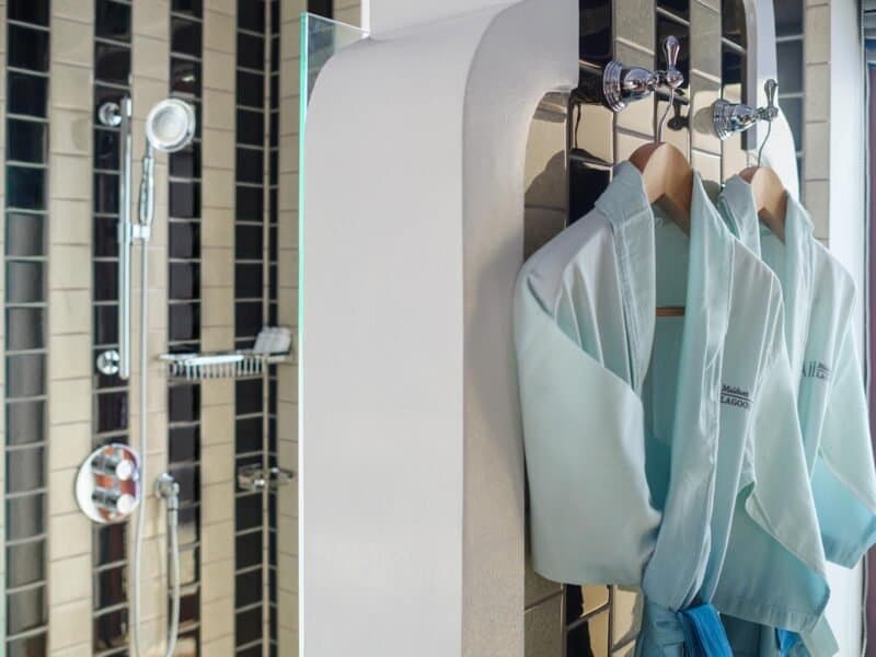 Beach Room - Image 3