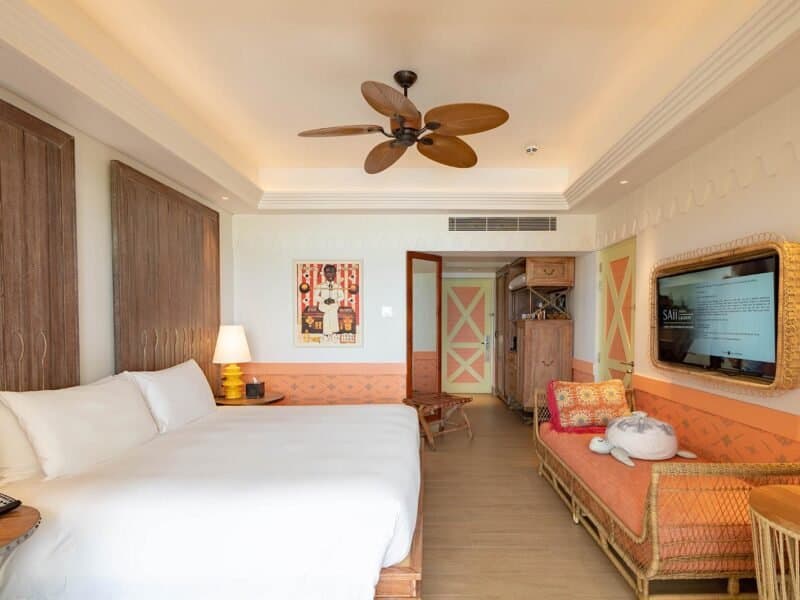 Beach Room with Pool - Image 3