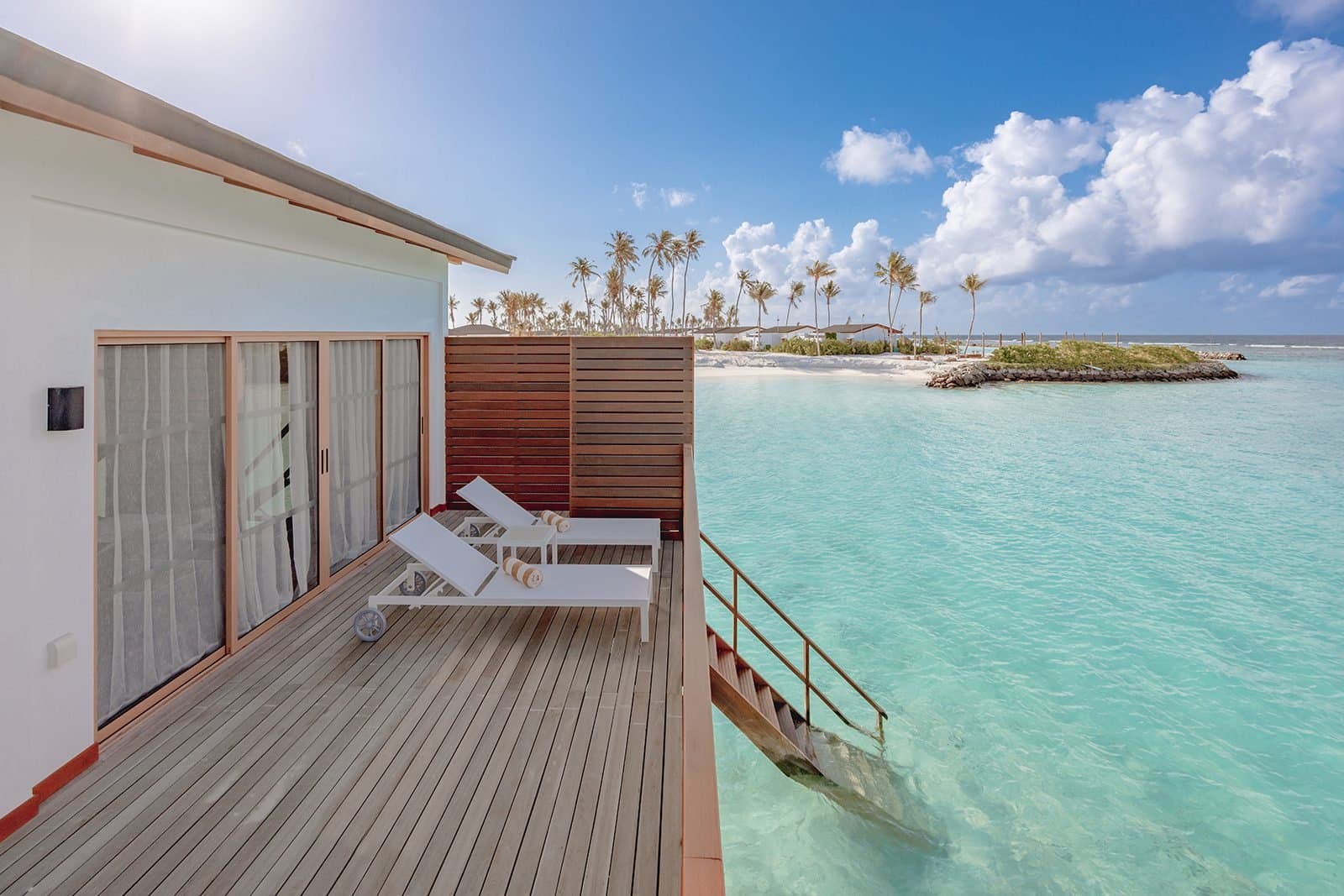 Lagoon Villa - Joy Island Maldives