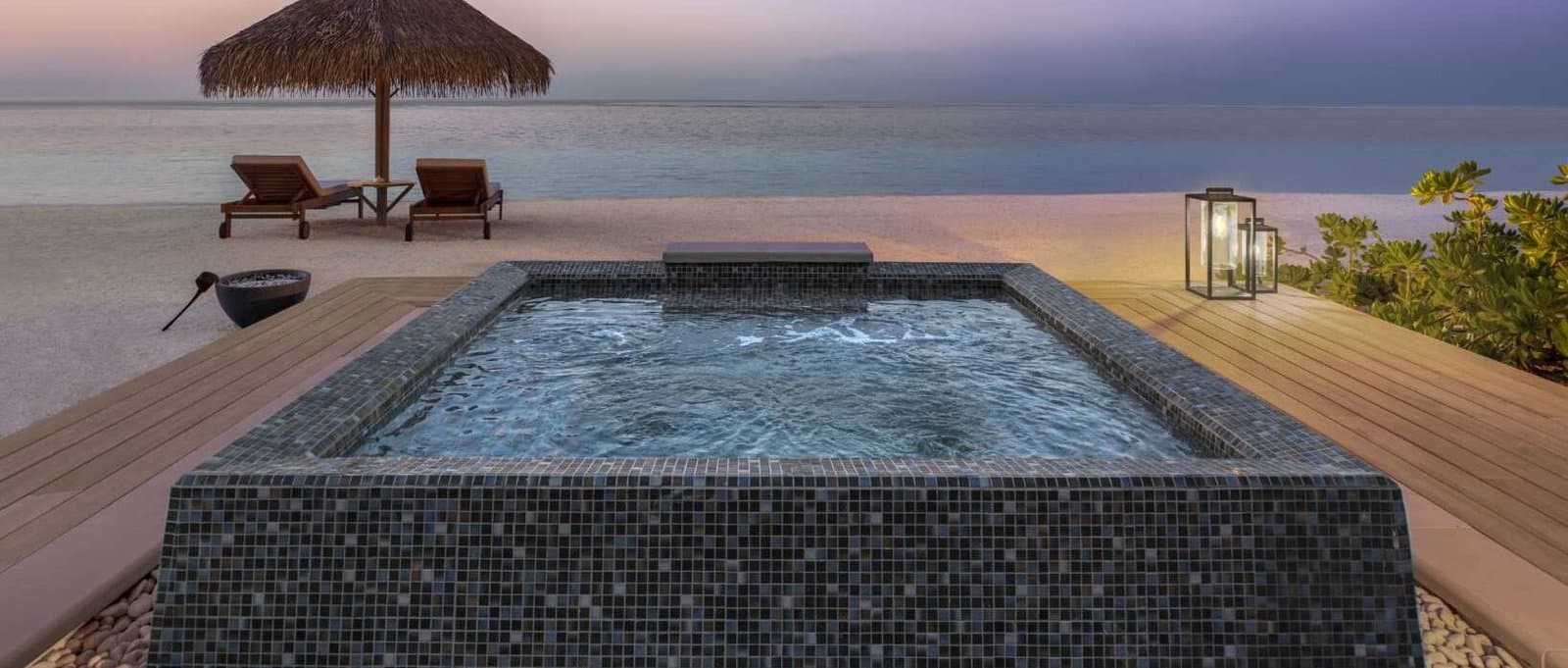 Two Bedroom Grand Beach Villa with Pool - Image 4