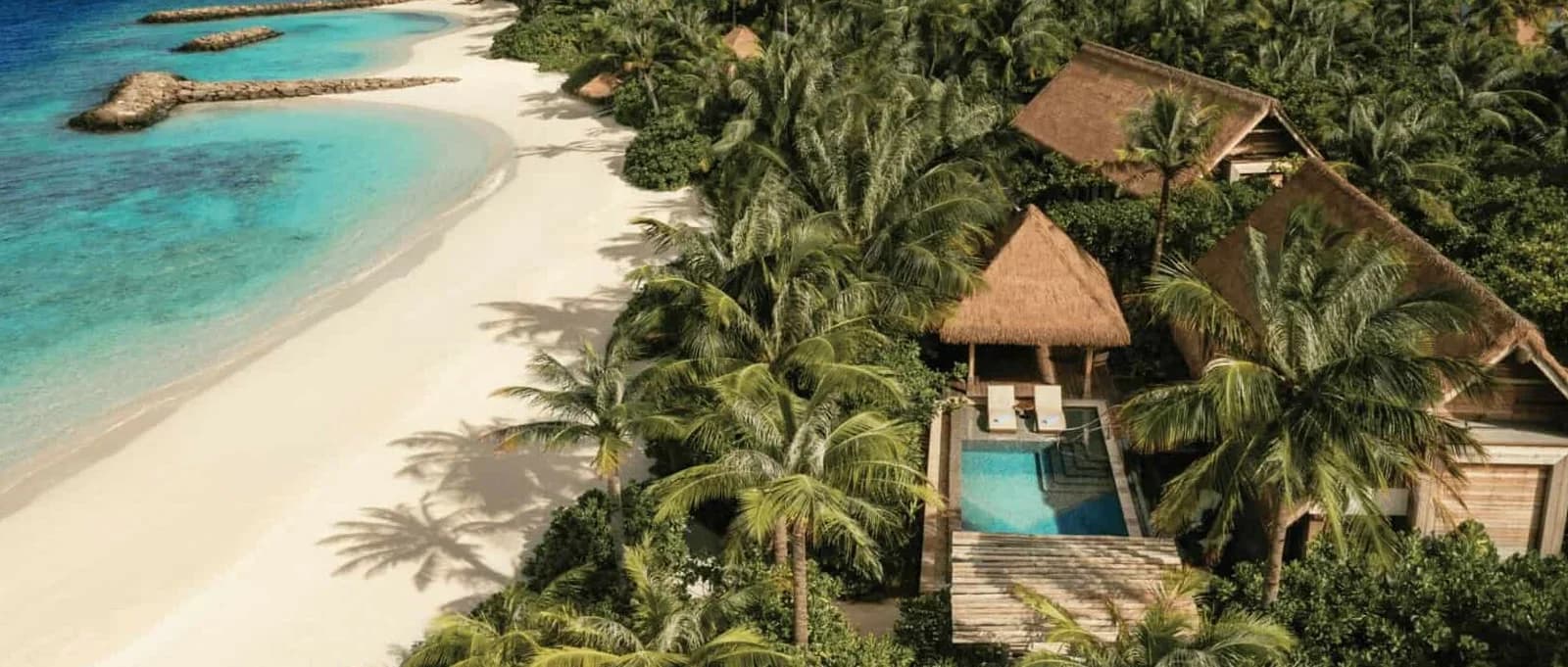 King Beach Villa with Pool 