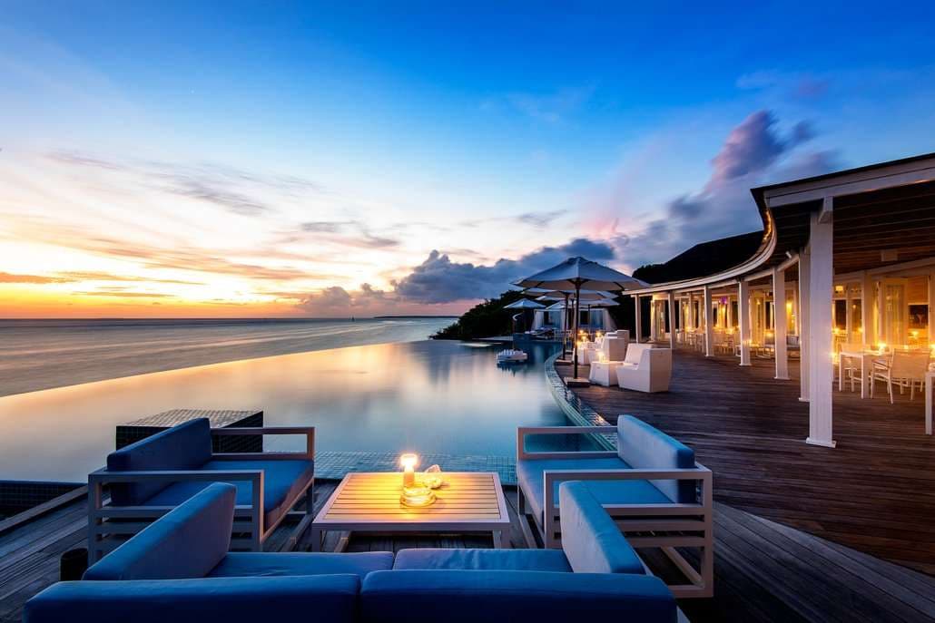 Sunset Pool Café - Image 2
