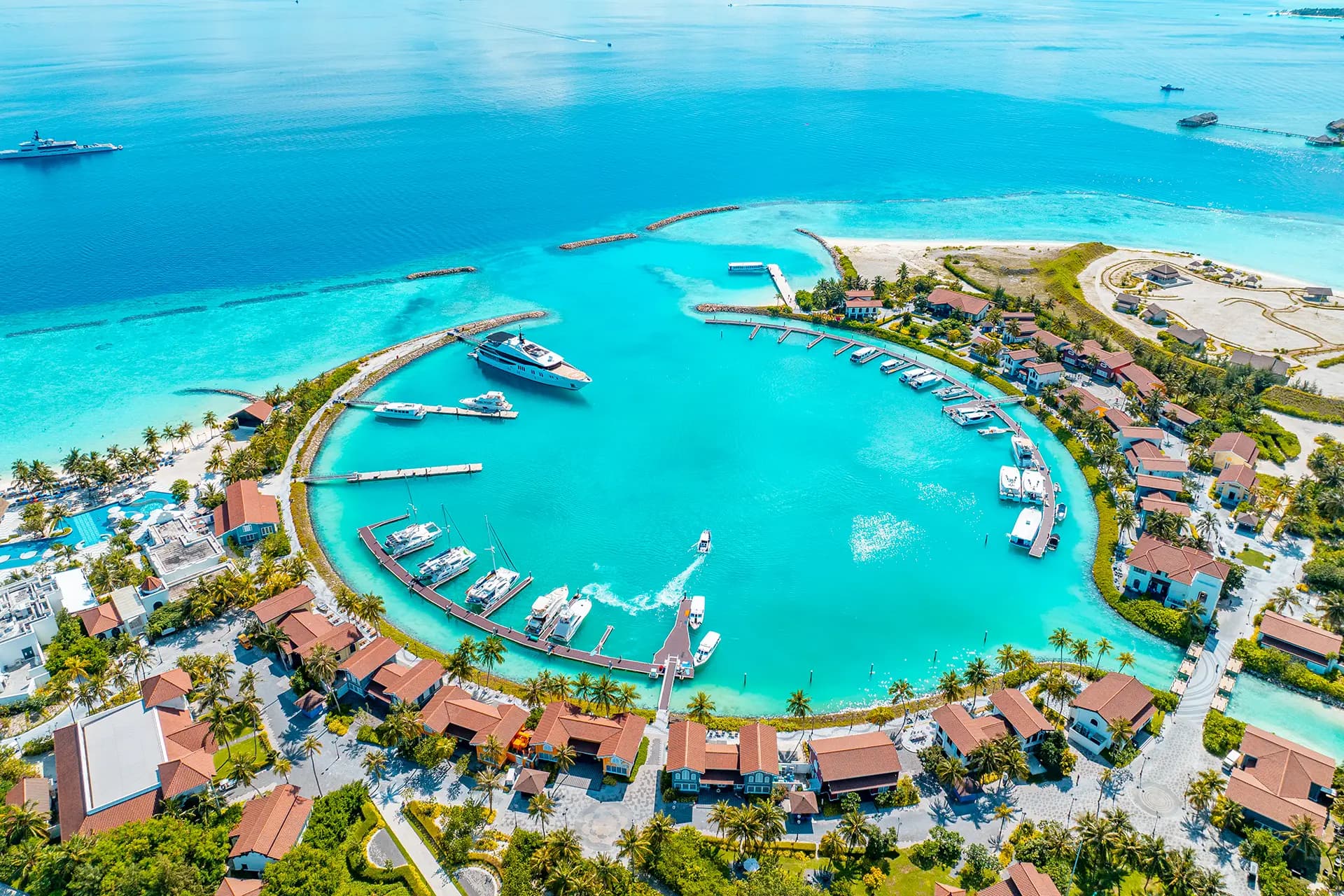CROSSROADS Maldives - Image 2