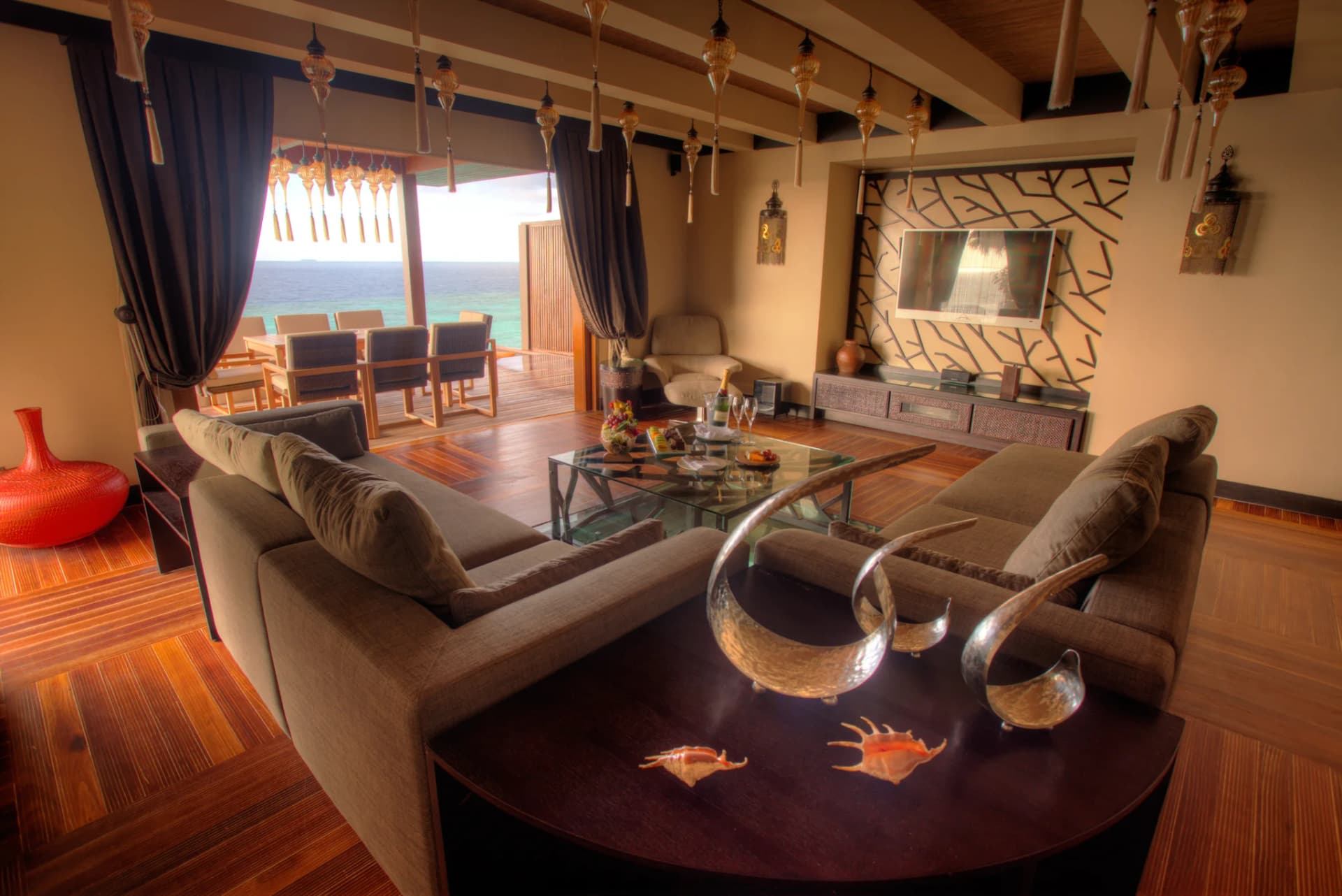Ayada Royal Ocean Suite with Pool - Image 3