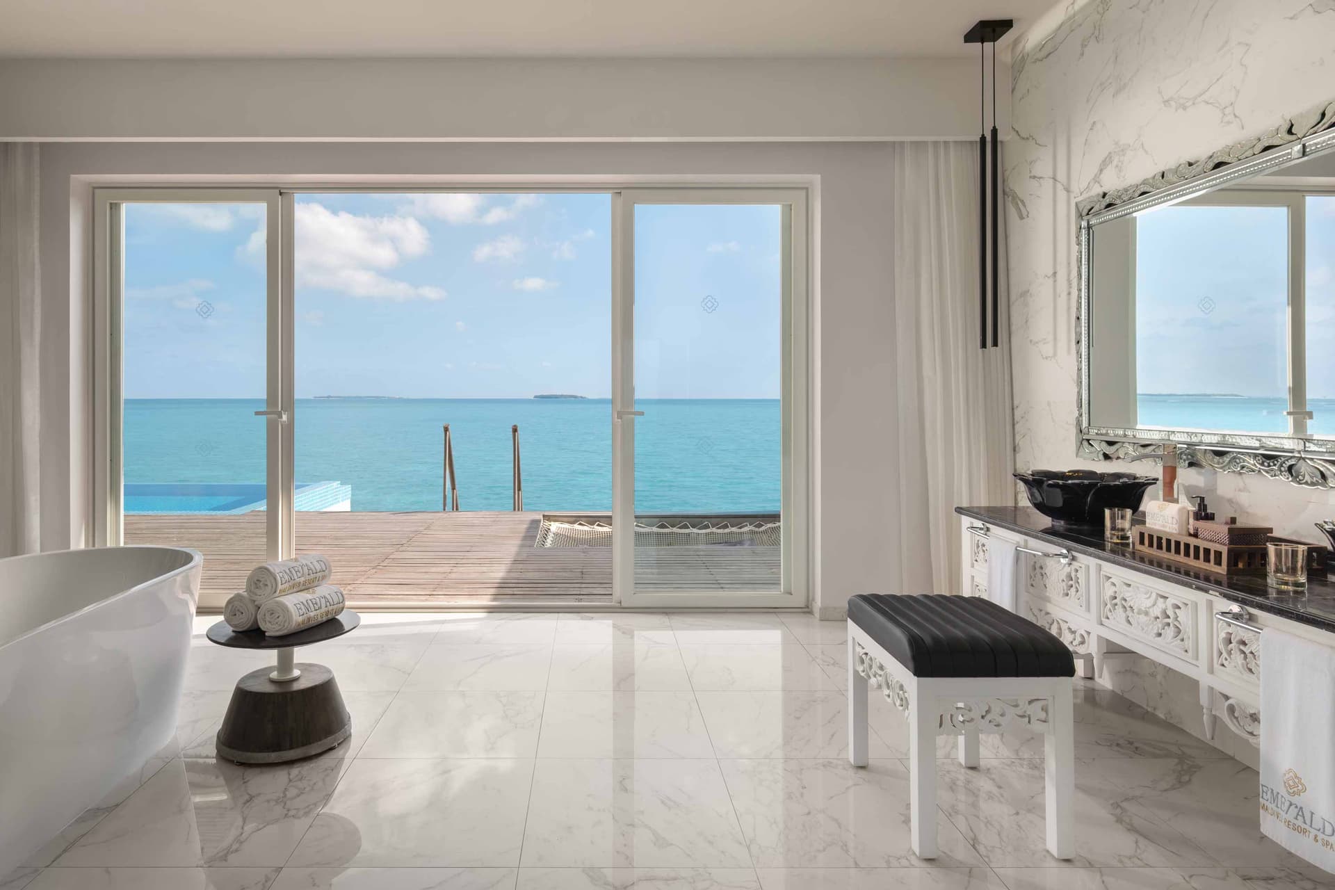 Water Villas with Pool - Image 6