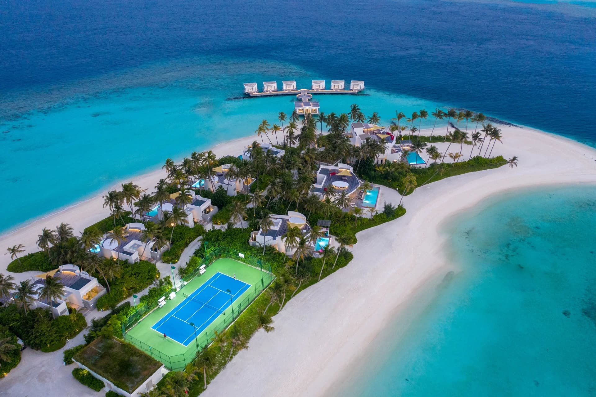 Beachside Tennis - Image 3