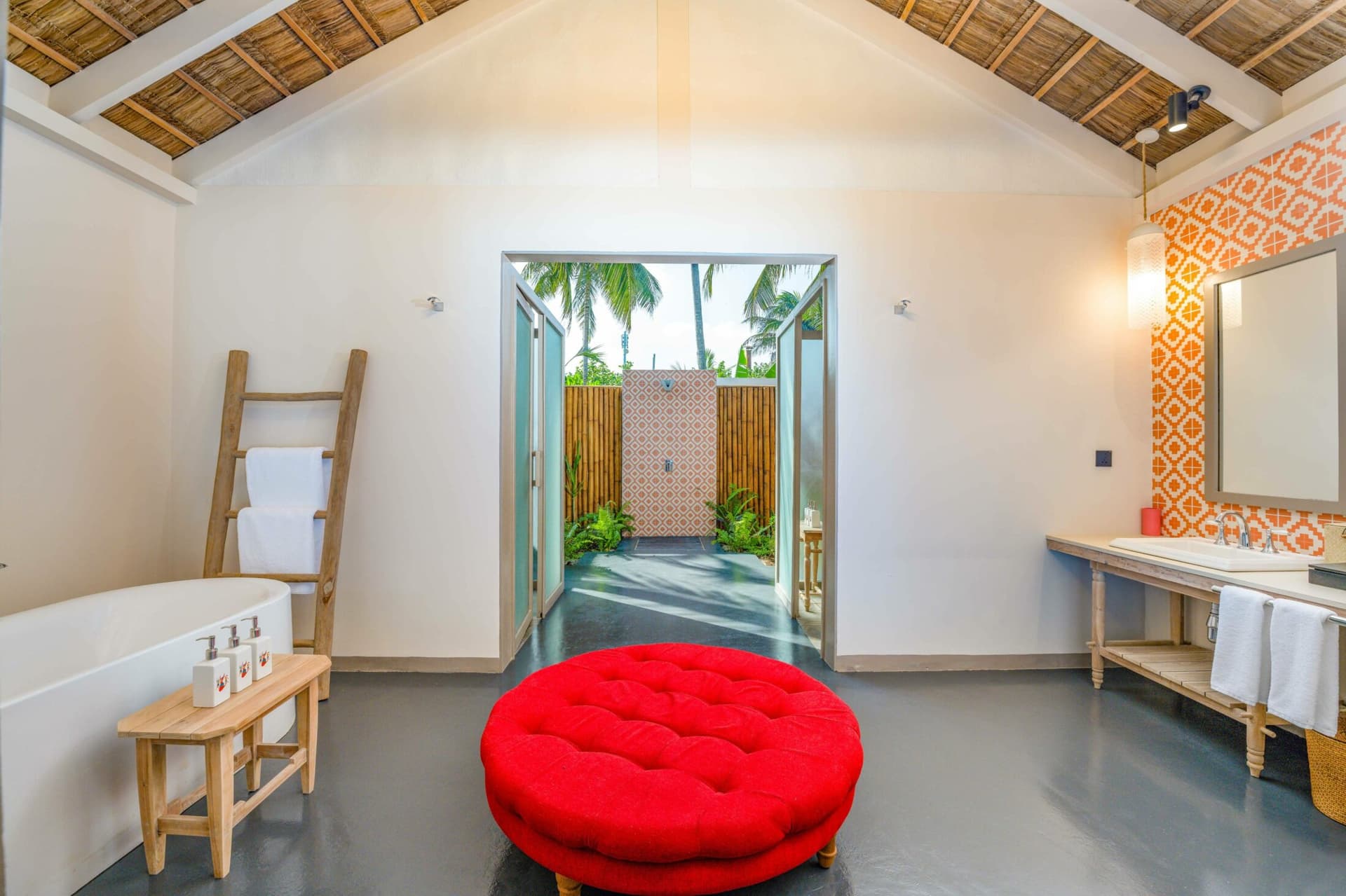 Beach Pool Suites - Image 6