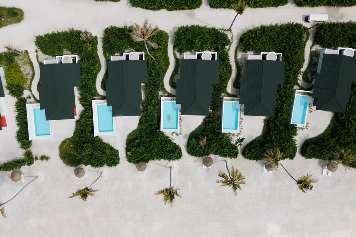Beach Suite With Pool - Image 4