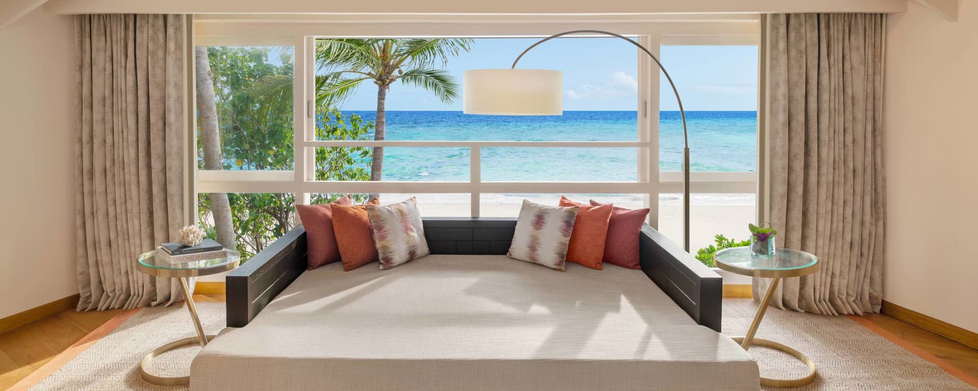 Duplex Beach Pool Villa - Image 6