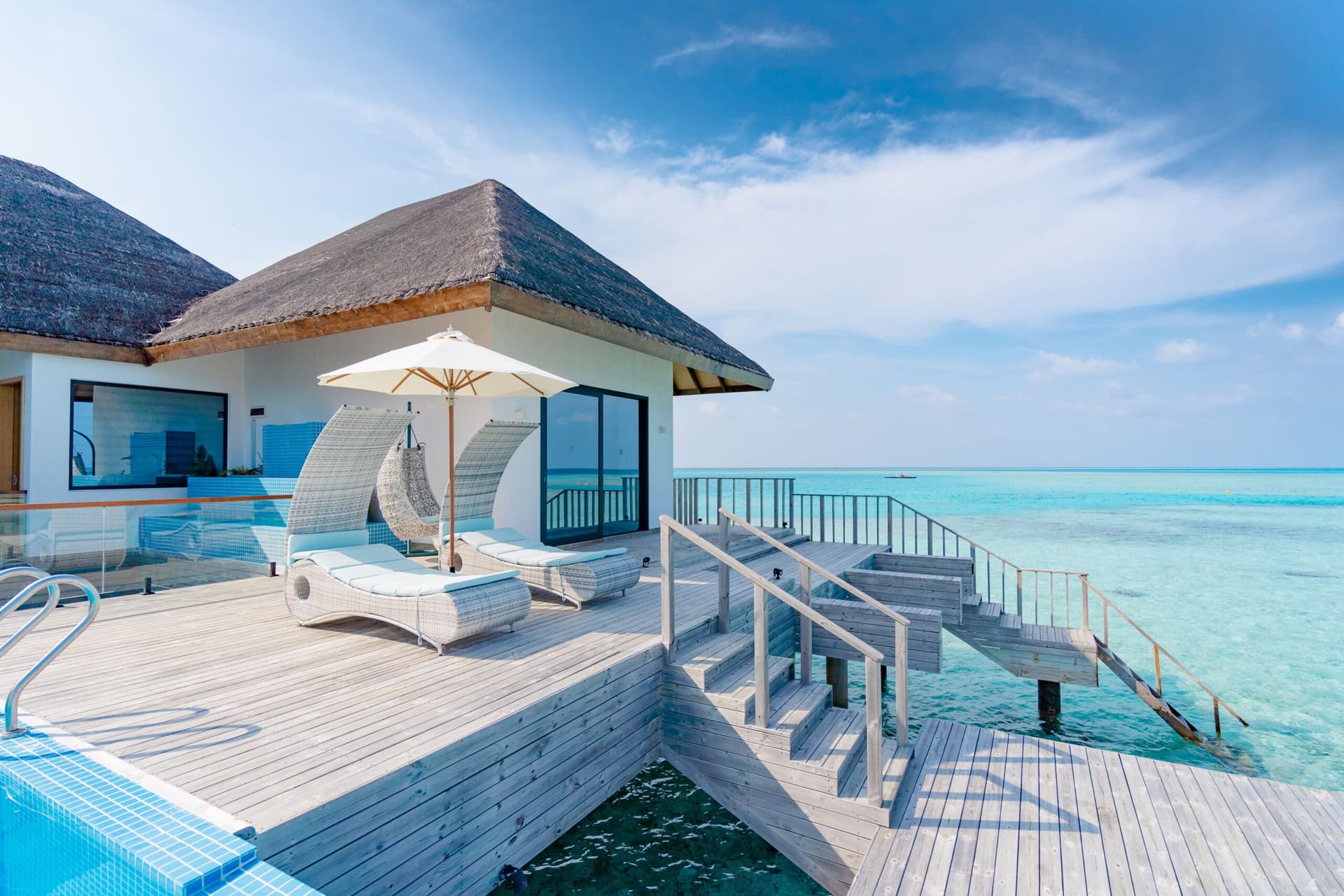 Grand Atlantis 2 Bedroom Overwater Villa with private Pool & Jacuzzi - Image 2