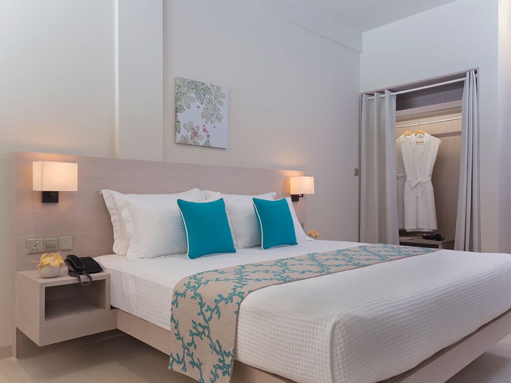 Deluxe Room  - Image 6