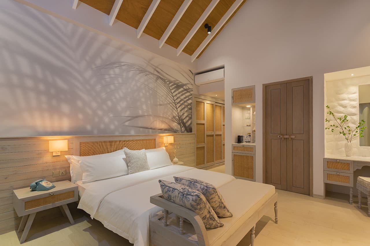 Sunrise Beach Pool Villa - Image 2
