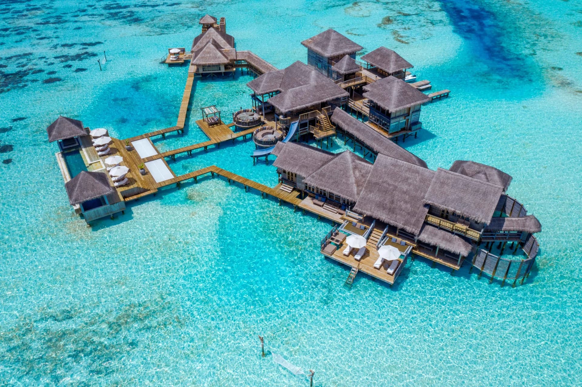Gili Lankanfushi - 5-star resort in North Malé (Kaafu Atoll) featuring pristine beaches, crystal-clear lagoon, and overwater villas