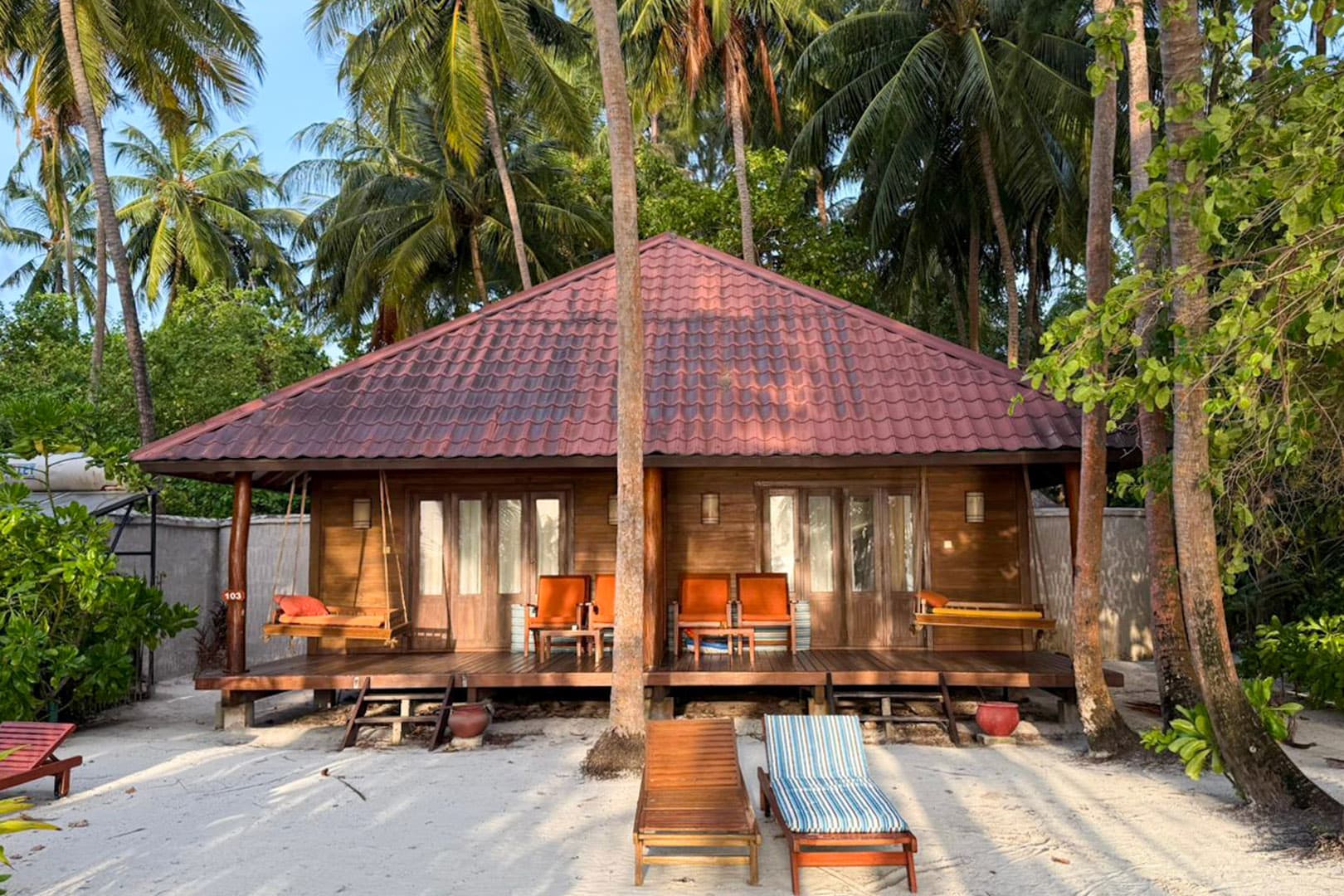 Semi-detached Beach Villa