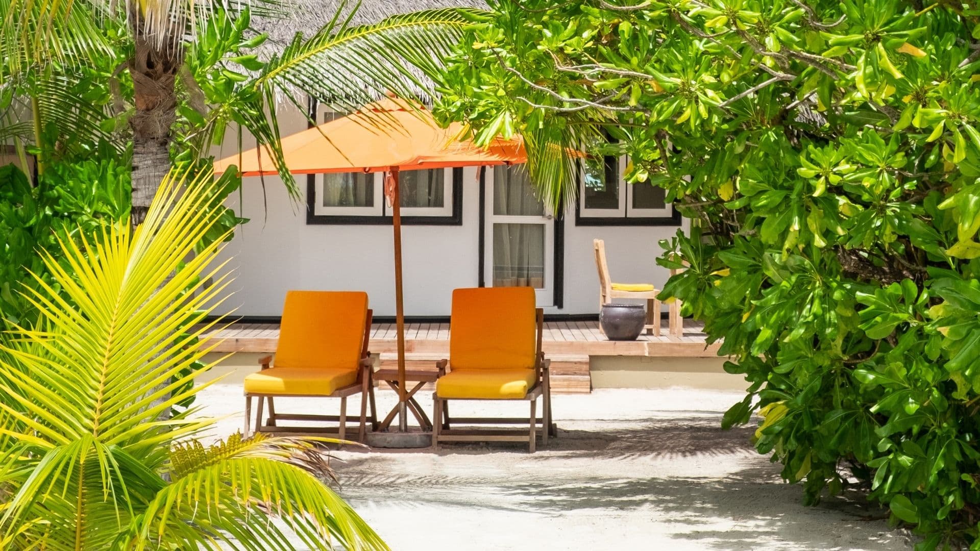 Beachfront Villa - Image 2