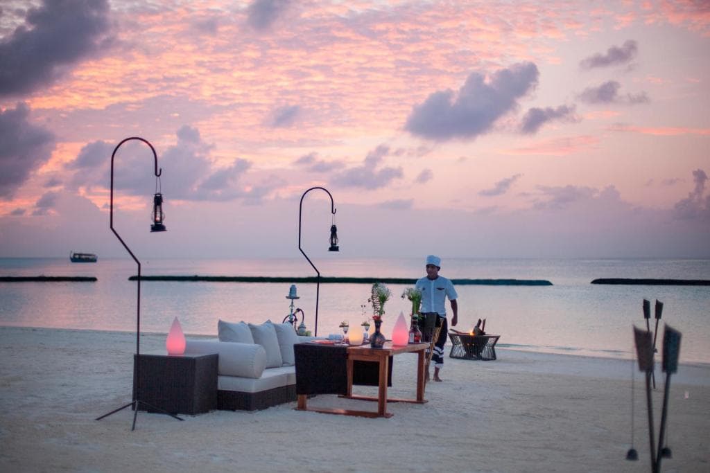Family Water Villa - Image 3