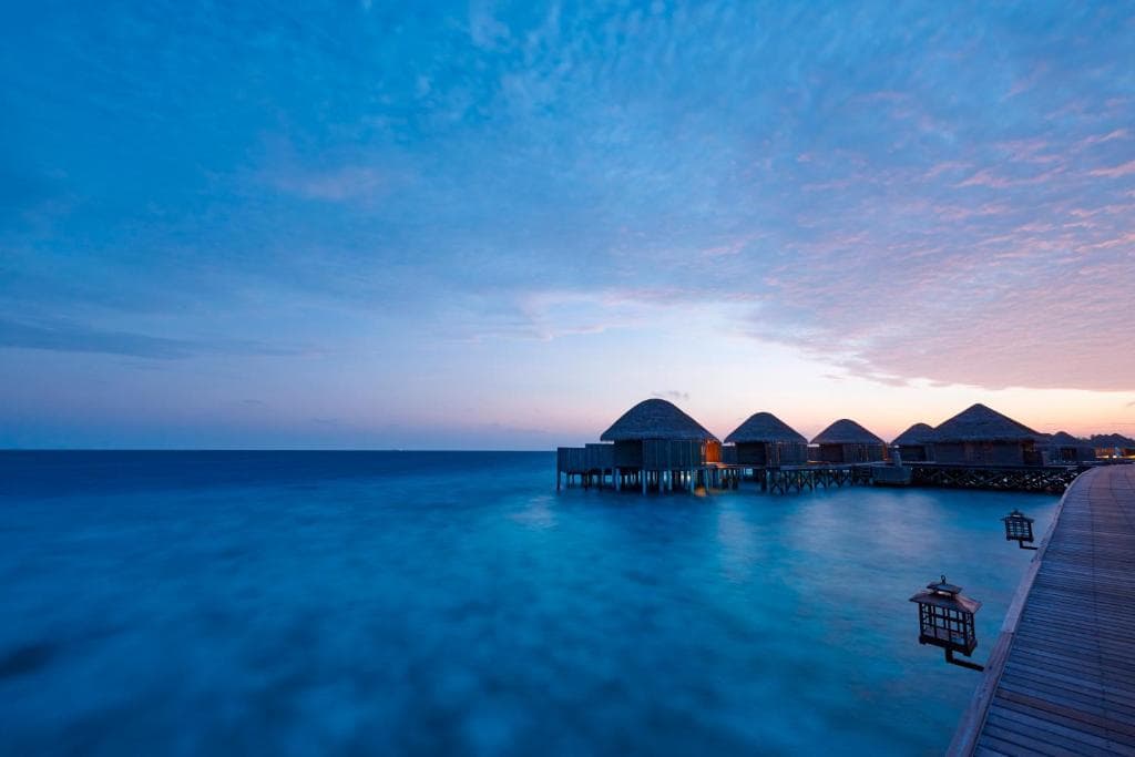 Family Water Villa - Image 4