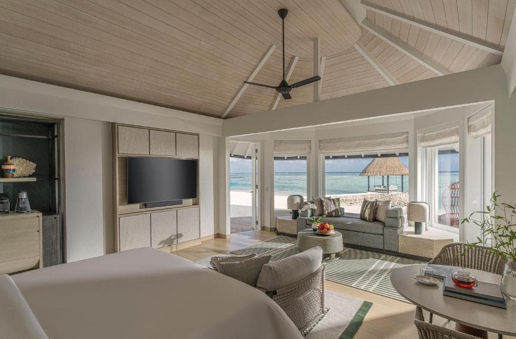 Three-Bedroom Water Suite - Image 2