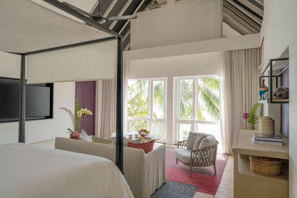 Four Seasons Resort Maldives at Landaa Giraavaru - Image 2