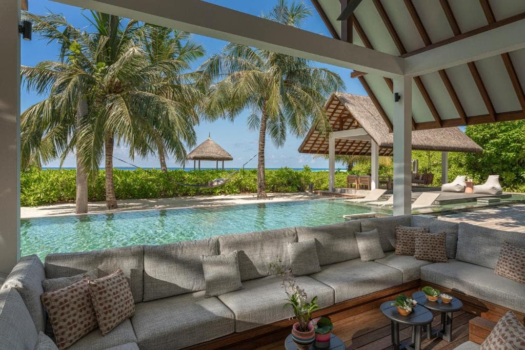 Four Seasons Resort Maldives at Landaa Giraavaru - Image 3