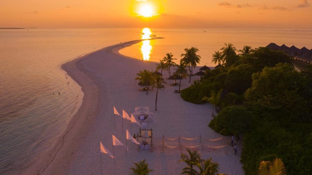 Kuredu Island Resort - Image 4