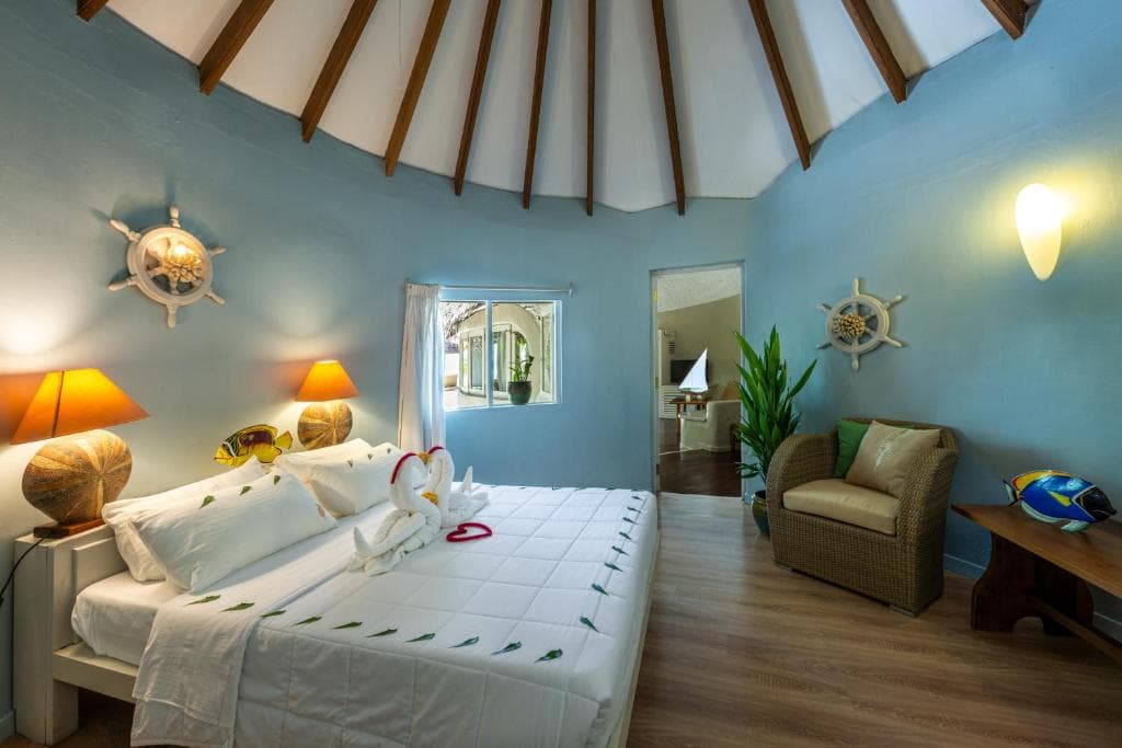 Nika Island Resort and Spa - Image 2