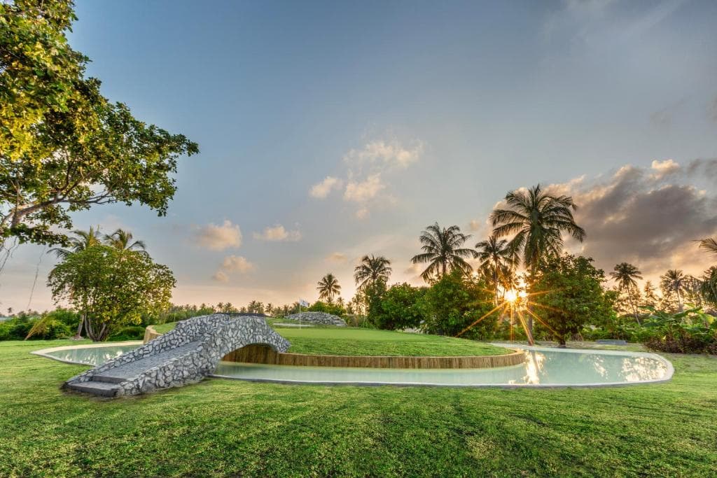 Mabin Water Pool Villas - Image 3