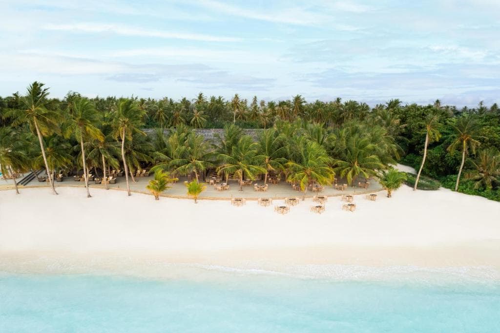 Sunrise Beach Villa - Image 2