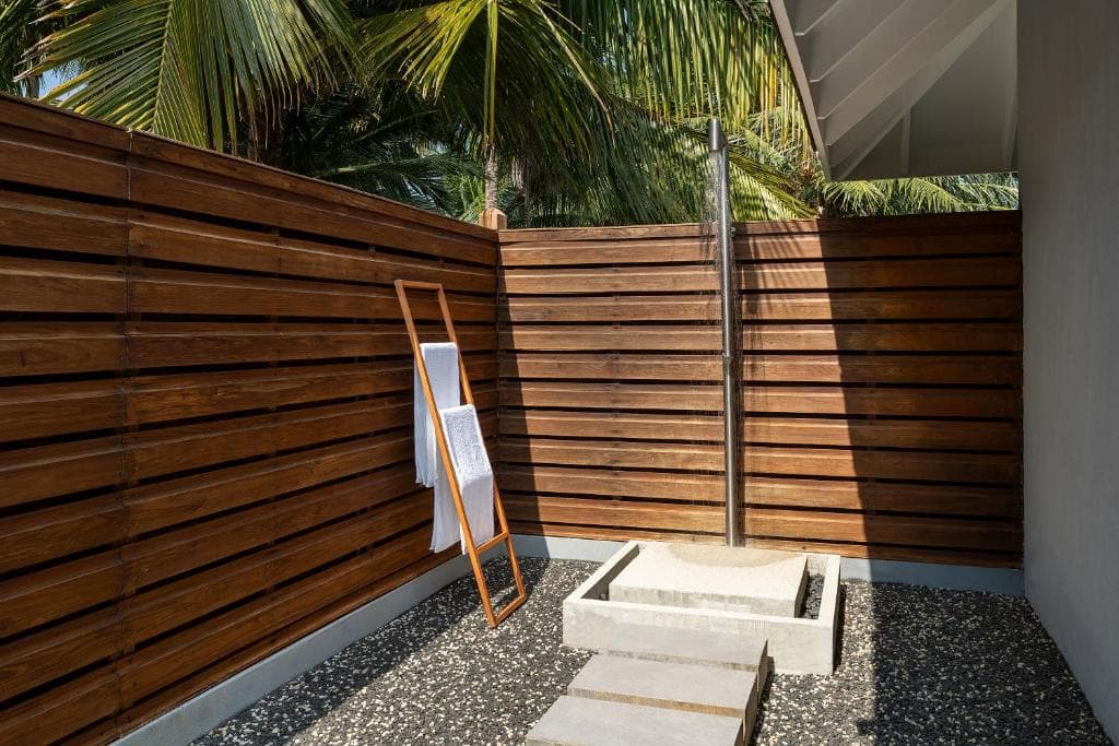 Pool Bar - Image 2