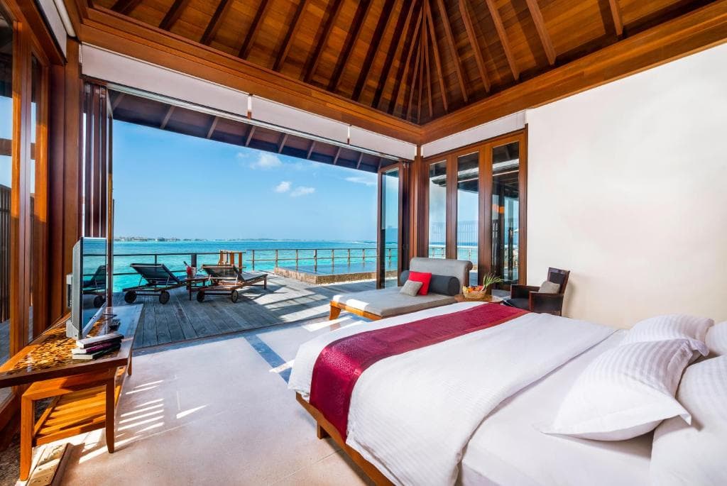 Water Villa - Image 3