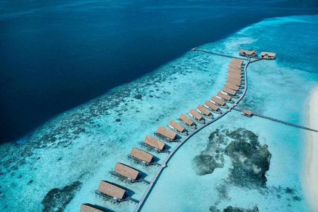 Loft Water Villa - Image 2