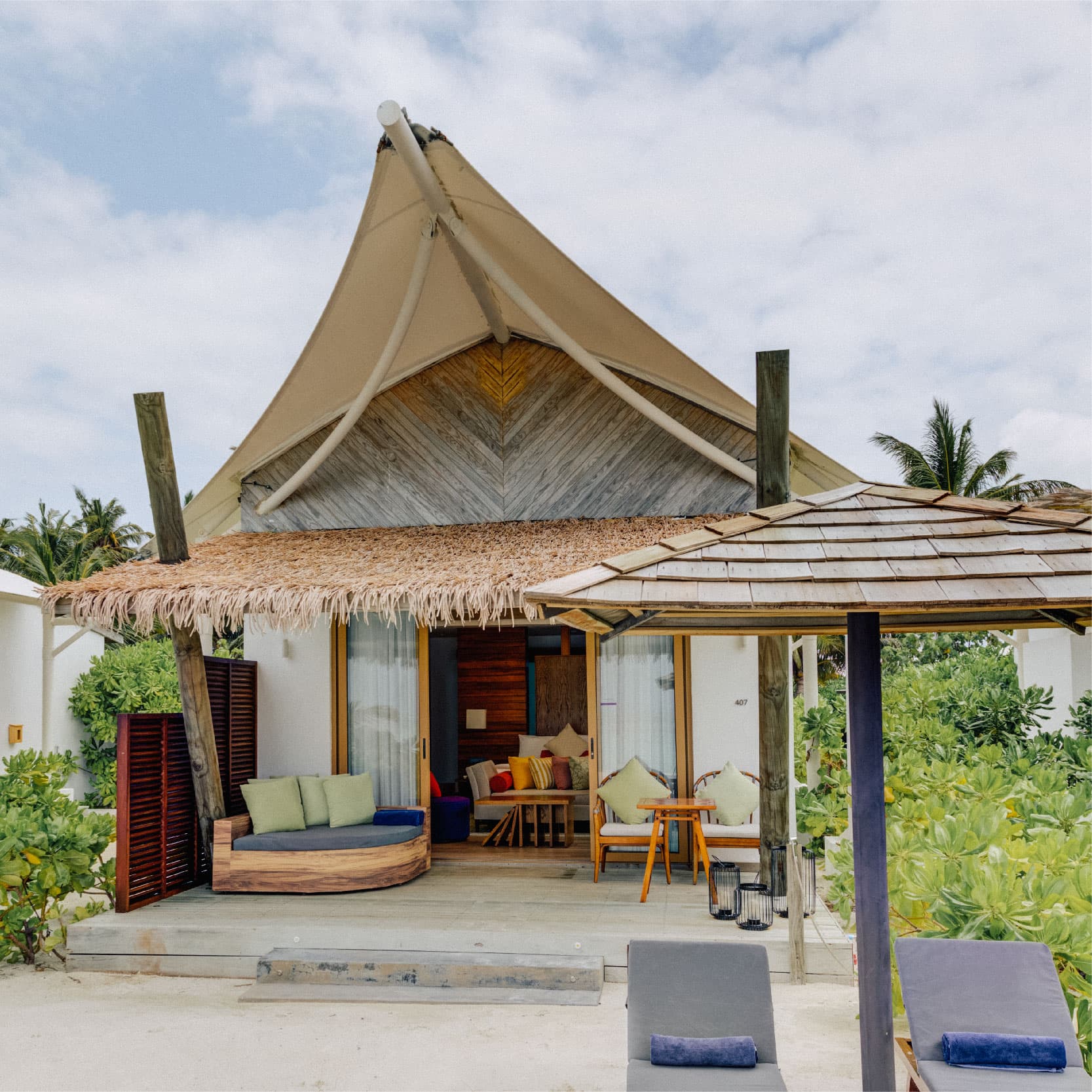 Beach Bungalow - Image 2