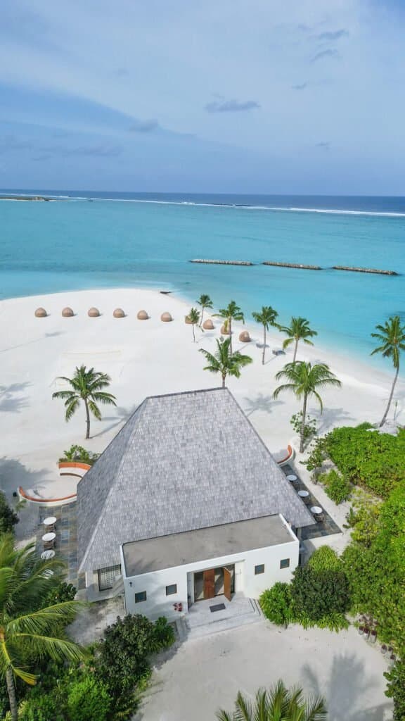 Kuda Villingili Resort Maldives - Image 1