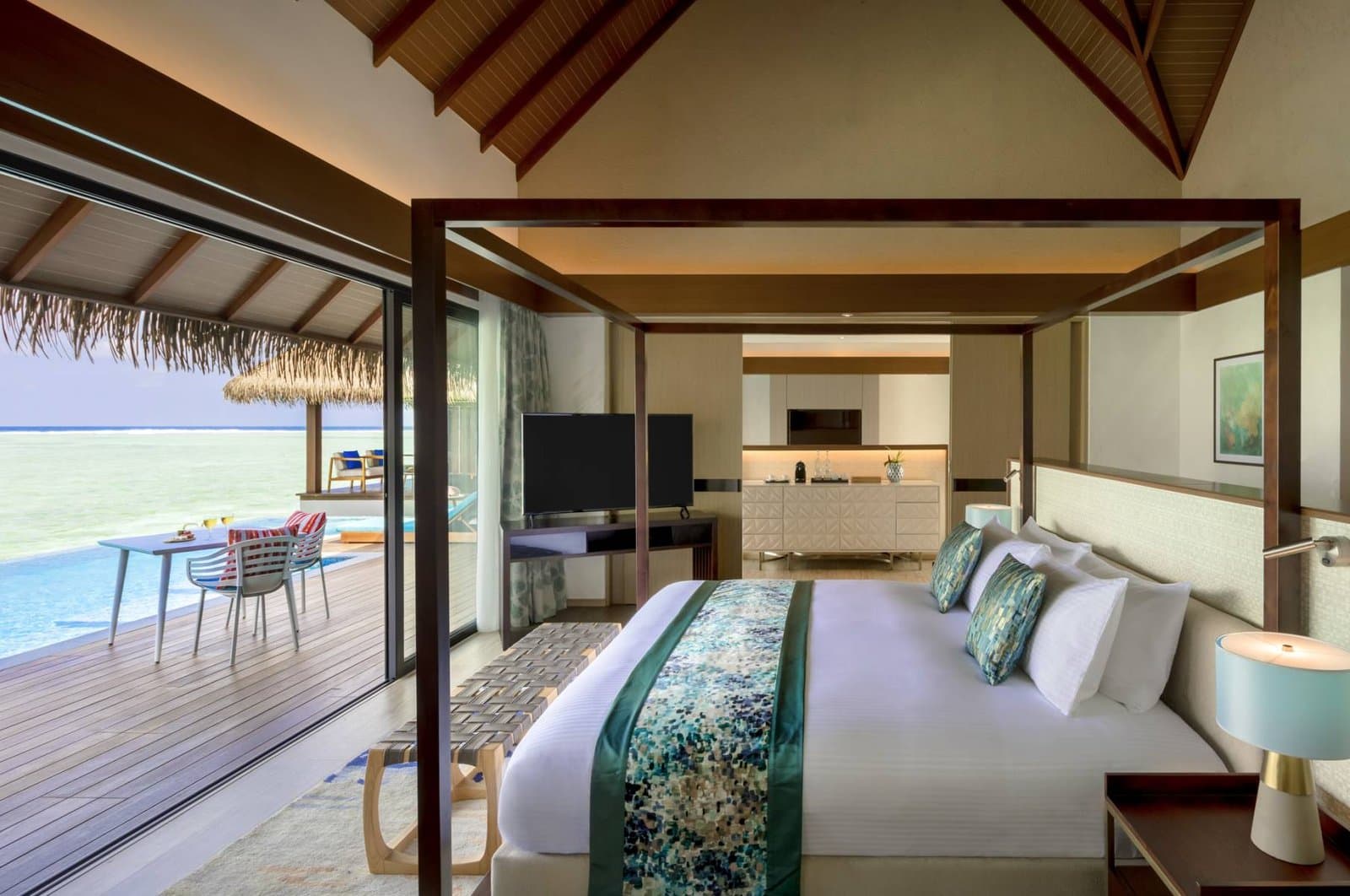Ocean Pool Suite - Pullman Maamutaa - Image 3