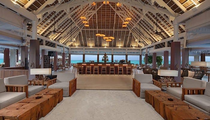 Bandhi Pool Bar - Sophisticated fine dining restaurant at Heritance Aarah featuring elegant tropical ambiance and gourmet cuisine