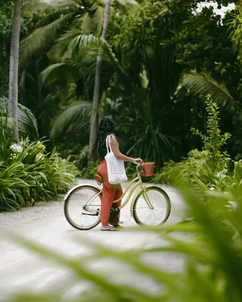 Island Cruising