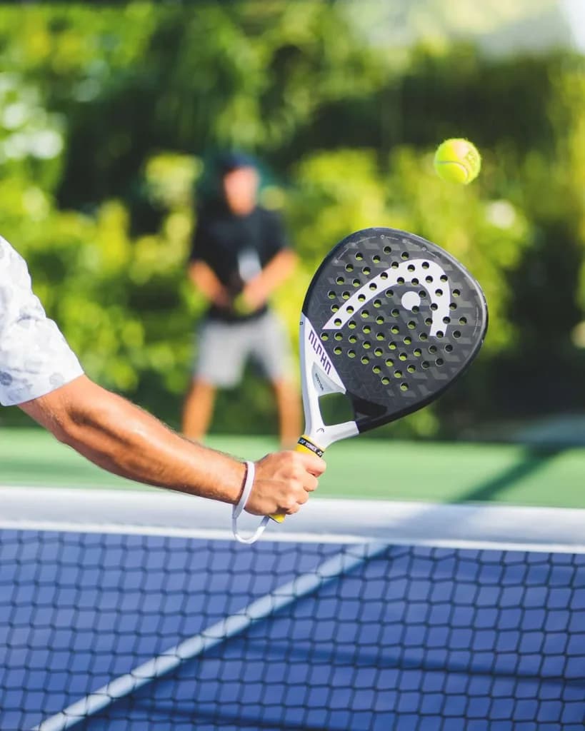 Padel - State-of-the-art localbusiness facility at Hideaway Beach Resort & Spa with luxurious tropical surroundings and premium amenities