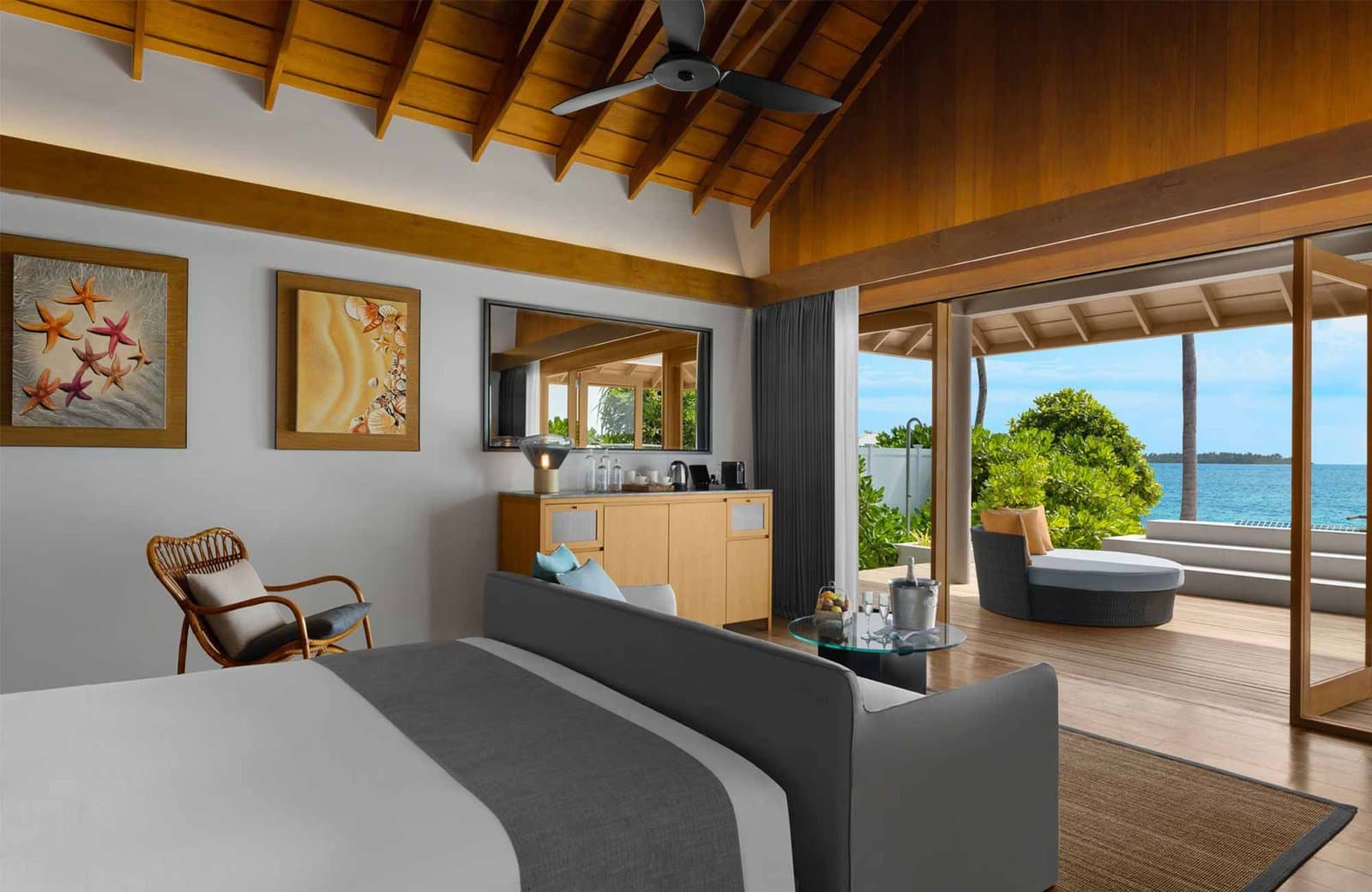 Family Beach Villas with Pool - Image 2