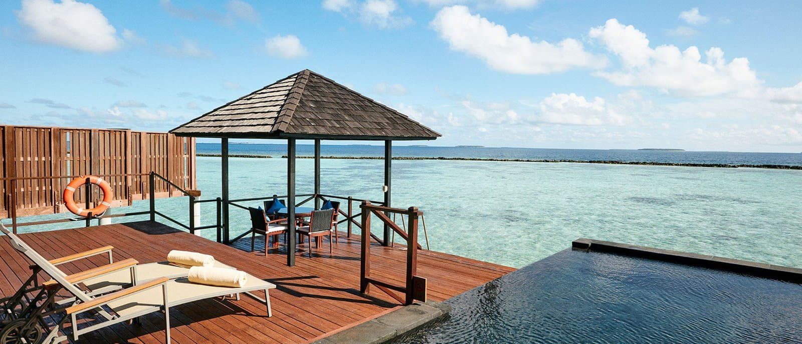 Infinity Water Villa - Image 2