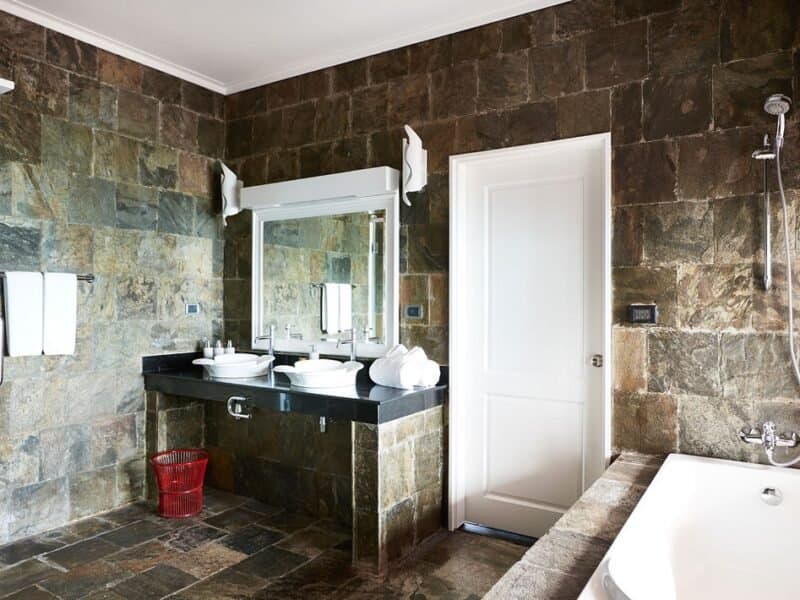 Reef Villa - Image 2