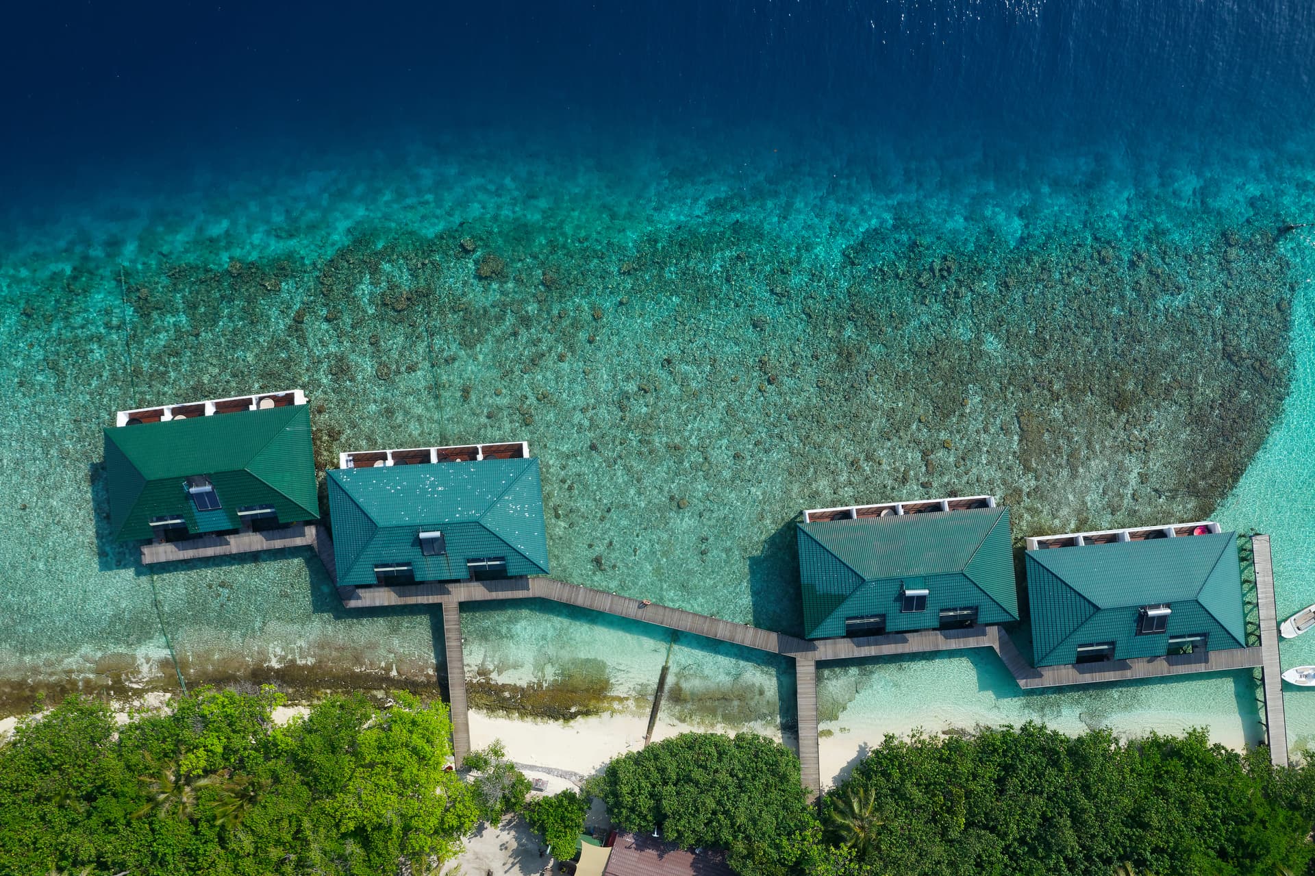 Water Villa - Image 5