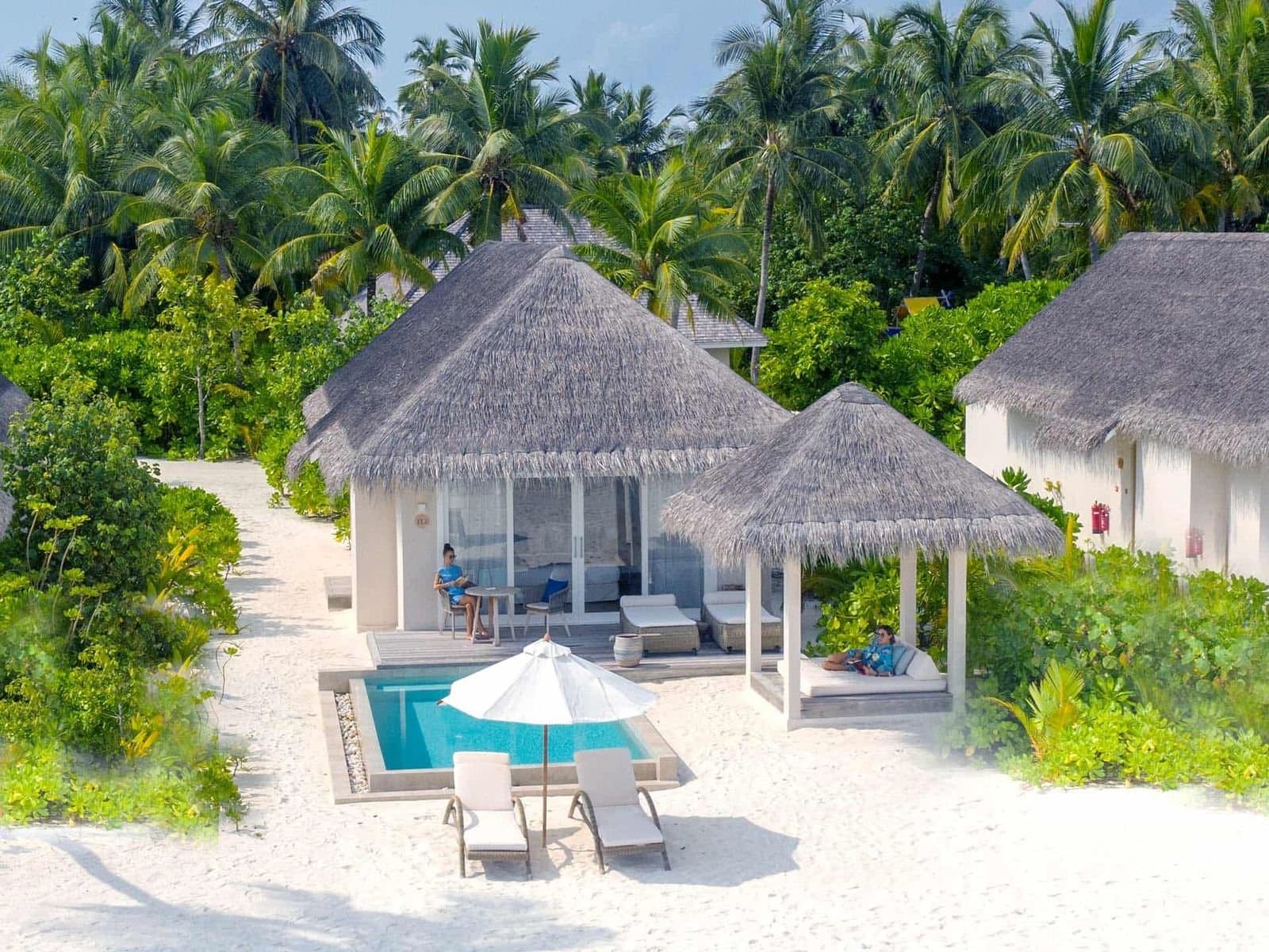 Deluxe Beach Villa With Pool - Baglioni Maldives