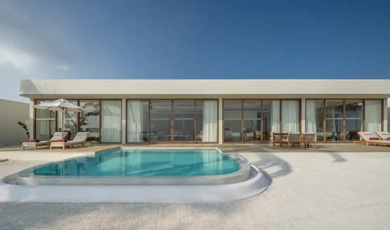 Three-Bedroom Sunset Beach Pool Residence - Centara Grand Lagoon