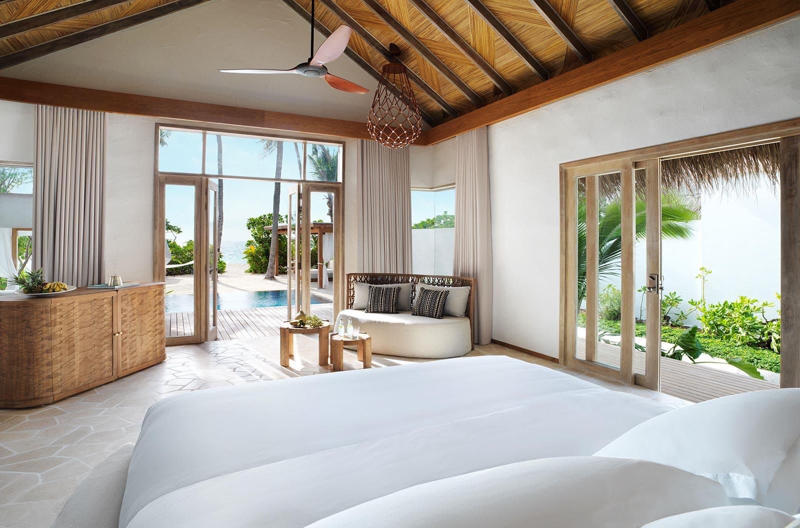 Deluxe Beach Sunrise Villa with Private Pool - Sirru Fen Fushi