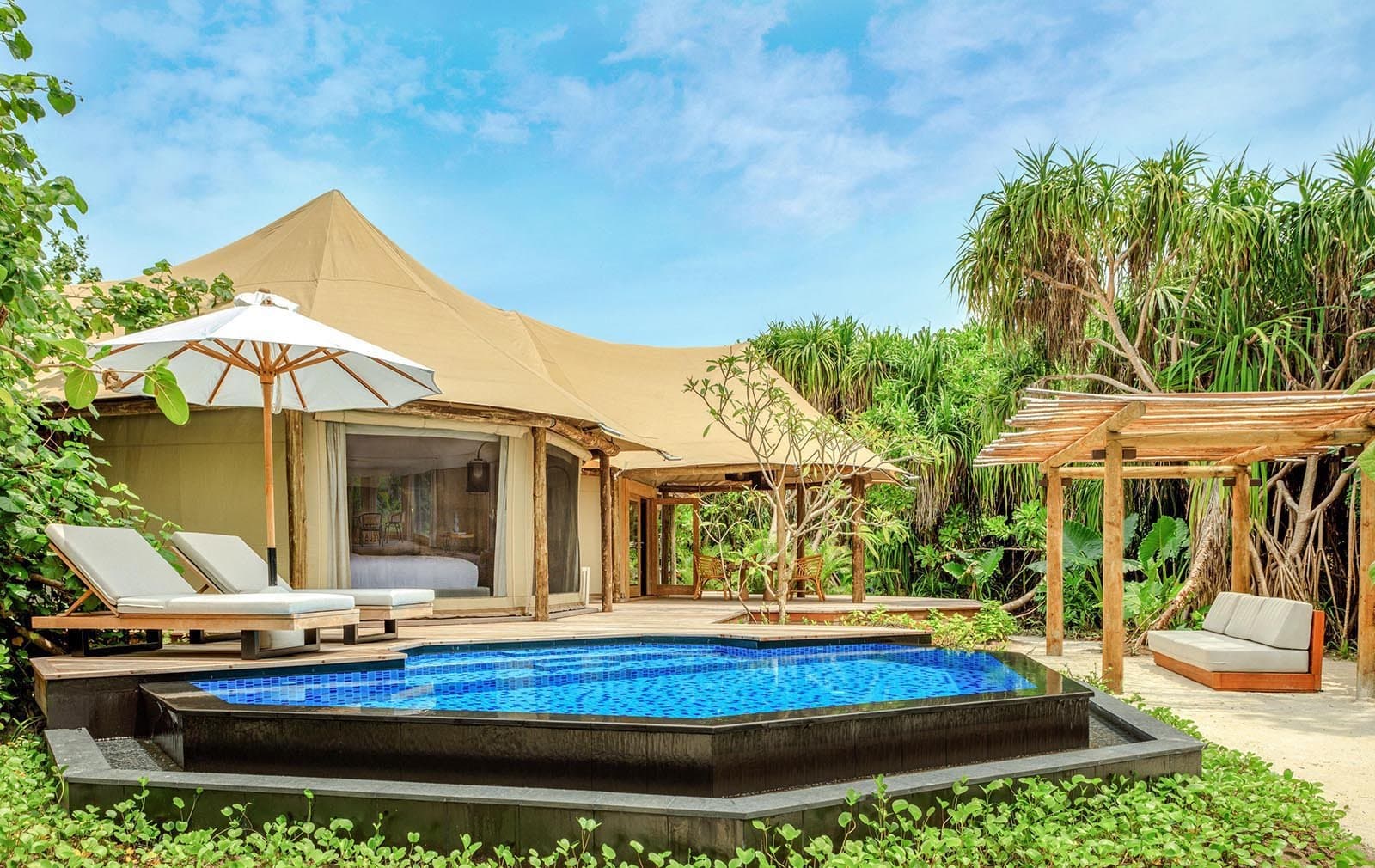 Tented Jungle Villa with Private Pool - Elegant 1-guest oceanfront accommodation at Sirru Fen Fushi Private Lagoon Resort featuring premium furnishings and stunning Maldives views