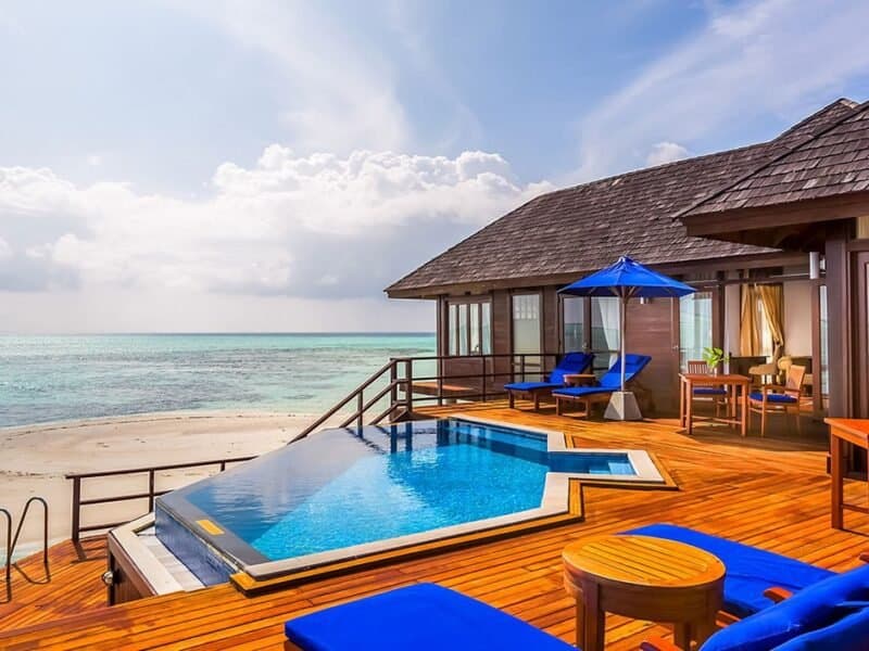 Presidential Water Suite - Elegant 1-guest oceanfront accommodation at Sun Siyam Olhuveli featuring premium furnishings and stunning Maldives views