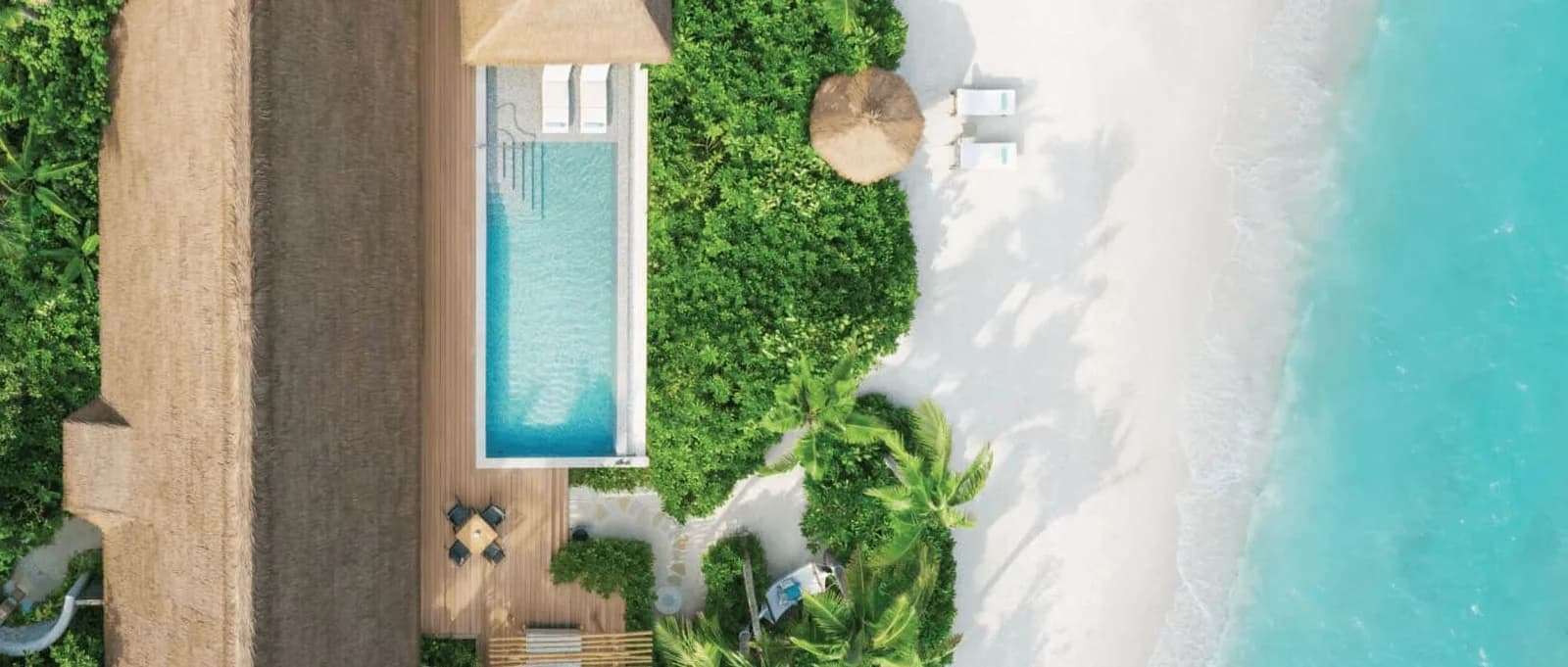 Two Queen Bedded Grand Beach Villa with Pool