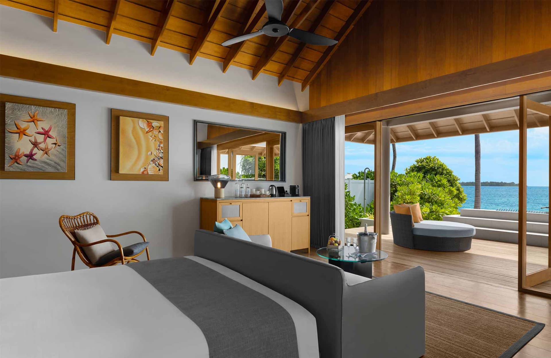 Family Beach Villas with Pool