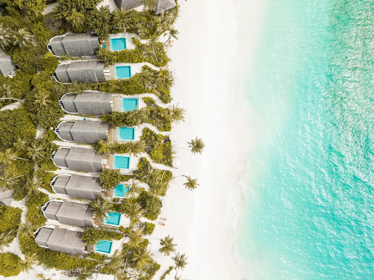 Pool Beach Villa Sunrise