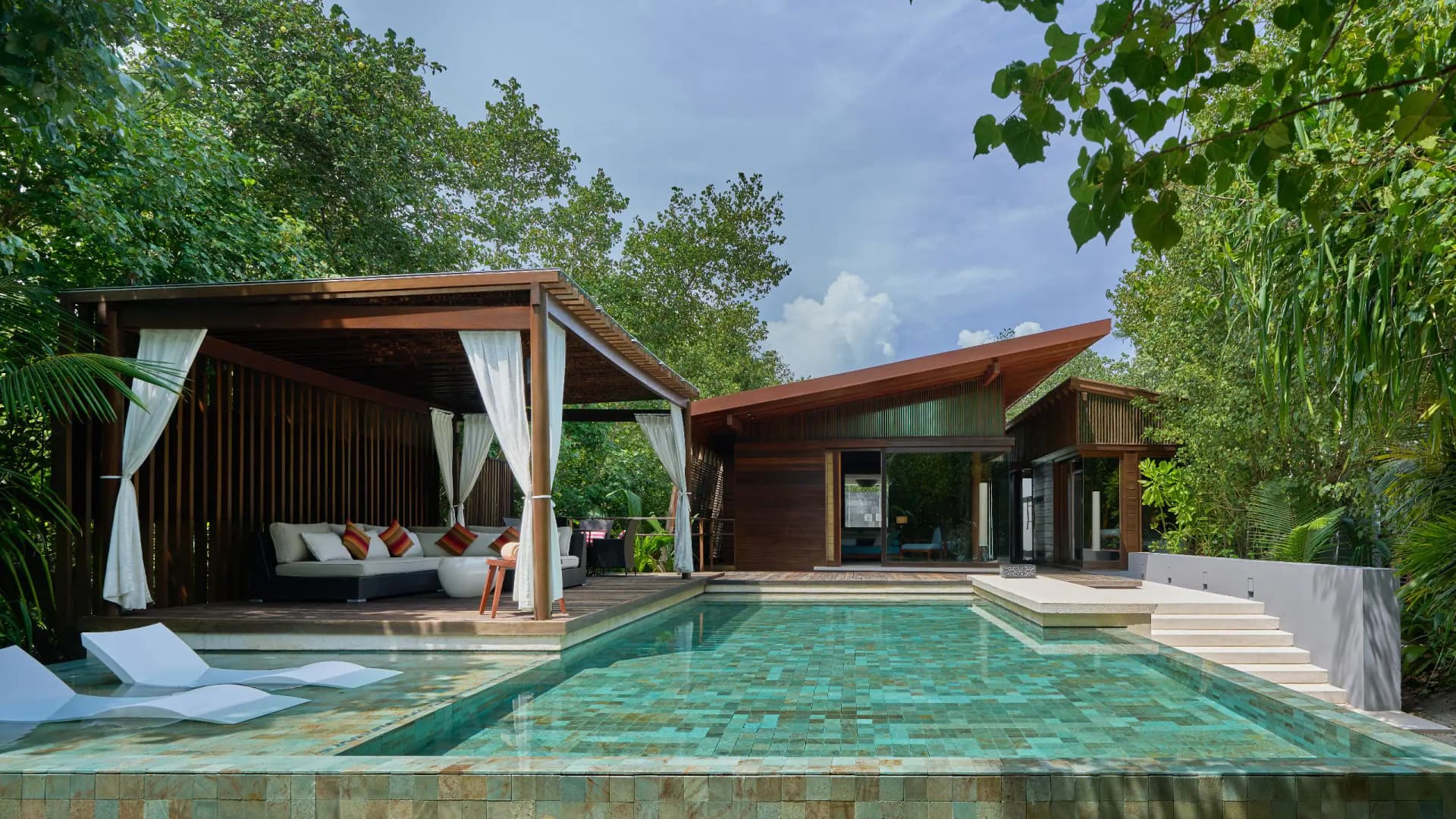 2 Bedroom Beach Pool Villa